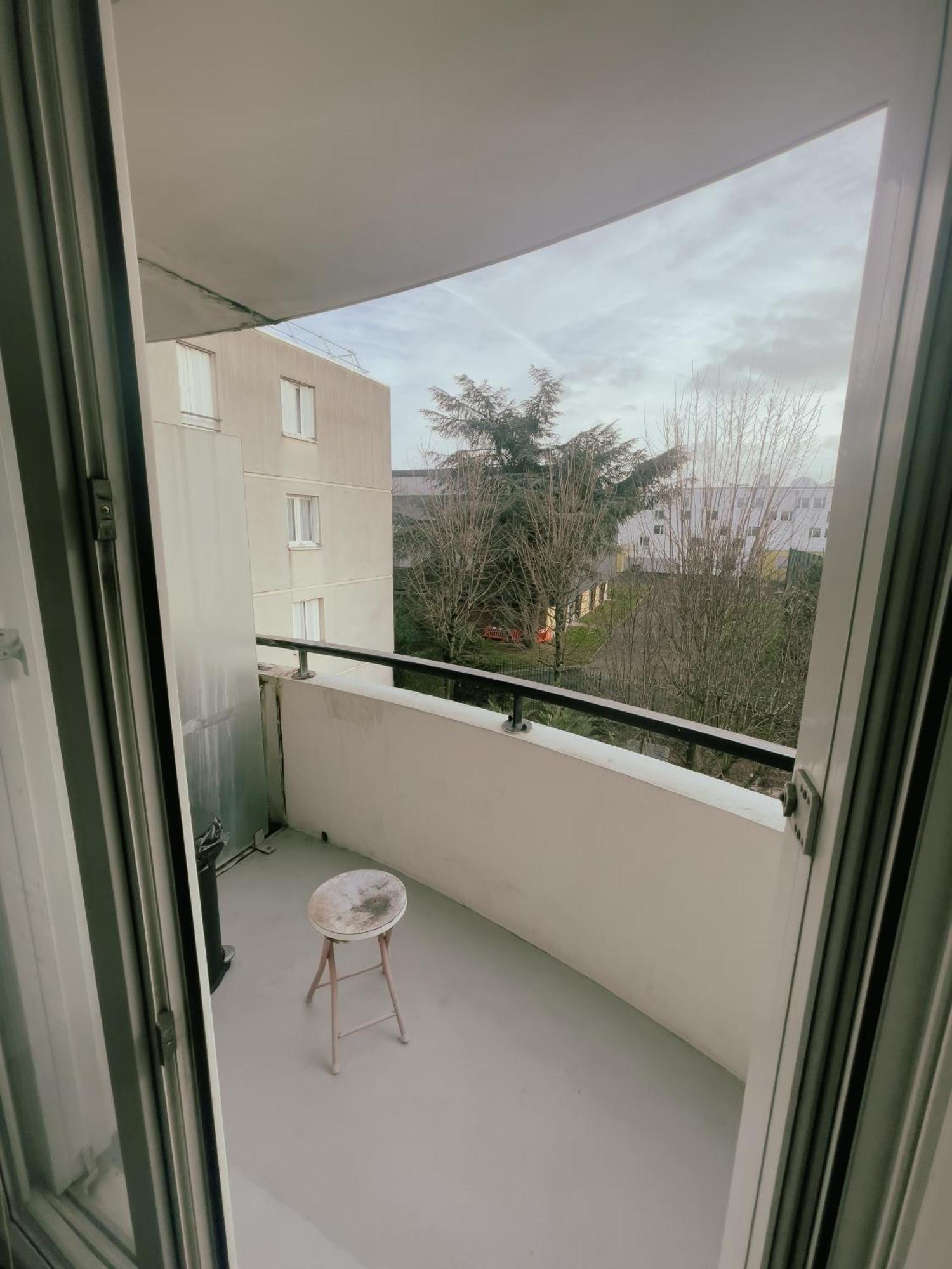 Appartement Proche U Arena Et La Defense Nanterre Luaran gambar